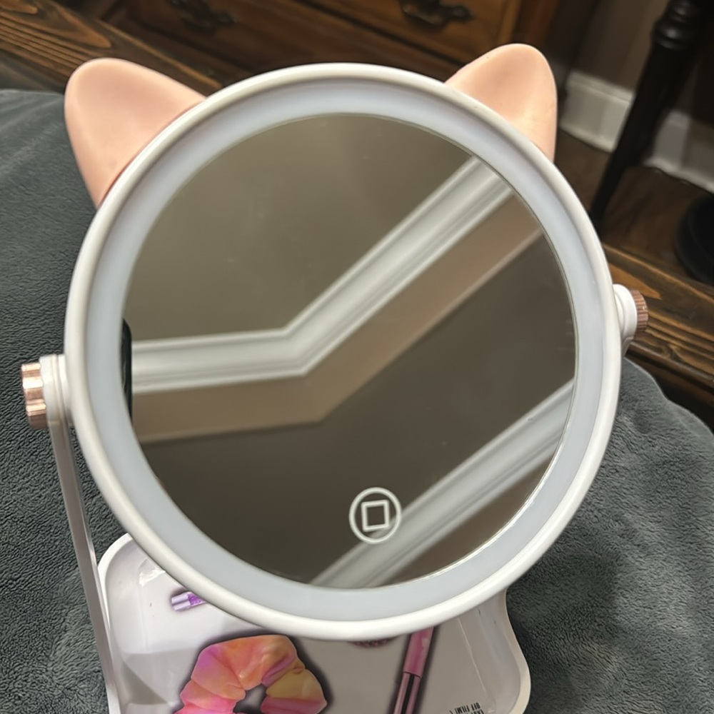 Small Vanity desktop mirror